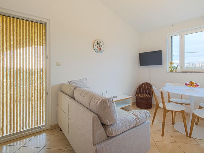 23743880-Ferienwohnung-4-Biograd Na Moru-800x600-2