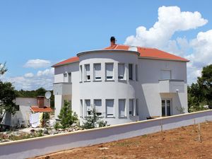 18688476-Ferienwohnung-4-Biograd Na Moru-300x225-0