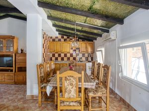 23500352-Ferienwohnung-8-Biograd Na Moru-300x225-5