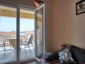 23933893-Ferienwohnung-6-Biograd Na Moru-300x225-2