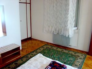 23925984-Ferienwohnung-4-Biograd Na Moru-300x225-5