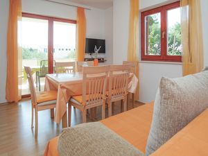 23730089-Ferienwohnung-4-Biograd Na Moru-300x225-3