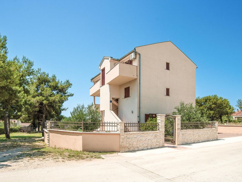 23730145-Ferienwohnung-4-Biograd Na Moru-800x600-2