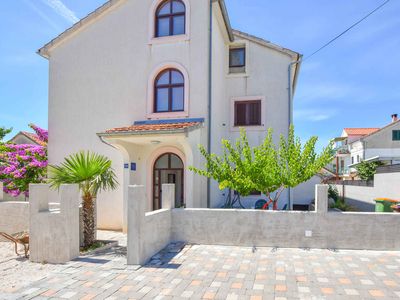 Ferienwohnung für 6 Personen (90 m²) in Biograd Na Moru 4/10