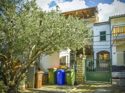 Ferienwohnung für 4 Personen (70 m²) in Biograd Na Moru 6/10