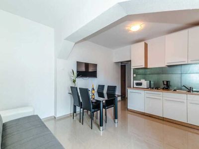 Ferienwohnung für 6 Personen (55 m²) in Biograd Na Moru 6/10