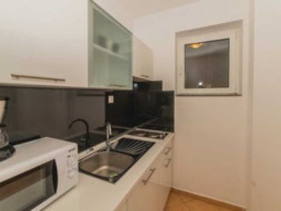 Ferienwohnung für 6 Personen (80 m²) in Biograd Na Moru 3/10