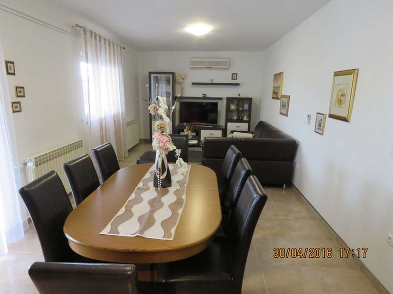 24044541-Ferienwohnung-4-Biograd Na Moru-800x600-2