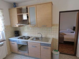 24045194-Ferienwohnung-3-Biograd Na Moru-300x225-2