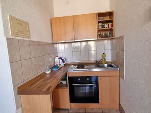 24058780-Ferienwohnung-4-Biograd Na Moru-300x225-1