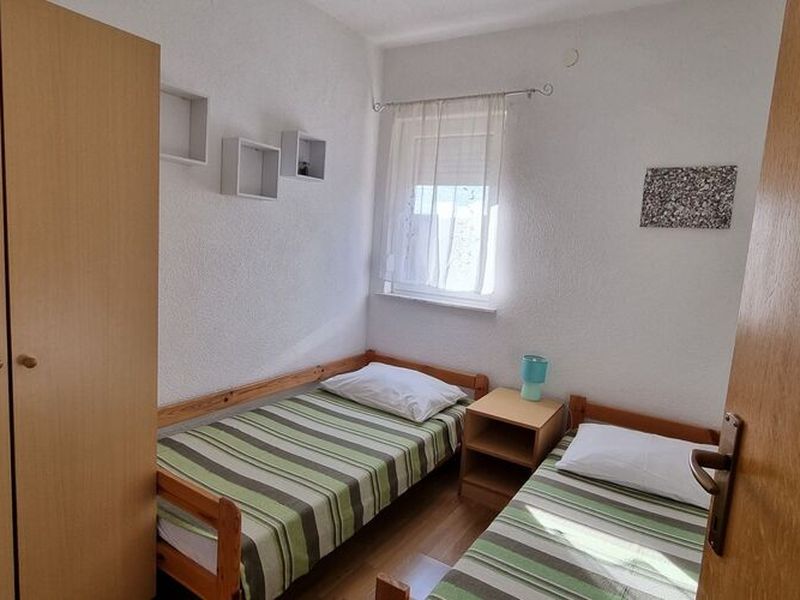 24058780-Ferienwohnung-4-Biograd Na Moru-800x600-2