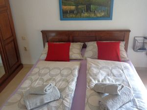 23548013-Ferienwohnung-2-Biograd Na Moru-300x225-3