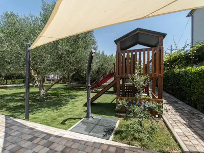 Ferienwohnung für 3 Personen (50 m²) in Biograd Na Moru 10/10