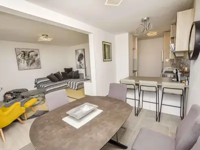 Ferienwohnung für 4 Personen (65 m²) in Biograd Na Moru 3/10