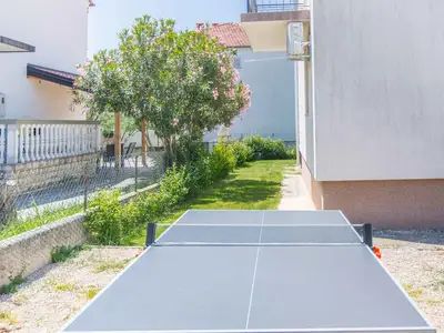 Ferienwohnung für 8 Personen (100 m²) in Biograd Na Moru 5/10