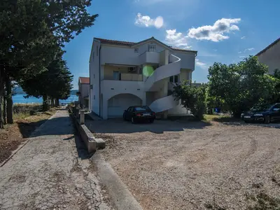 Ferienwohnung für 2 Personen (25 m²) in Biograd Na Moru 4/10