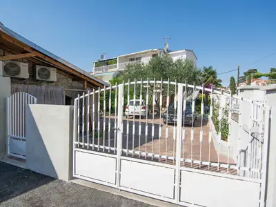 Ferienwohnung für 5 Personen (75 m²) in Biograd Na Moru 10/10