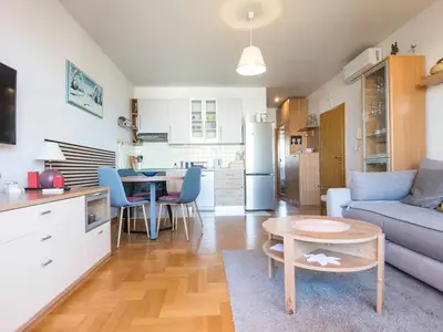 Ferienwohnung für 2 Personen (49 m²) in Biograd Na Moru 8/10