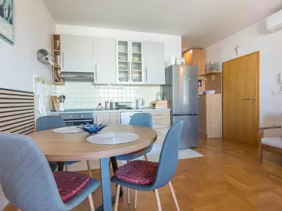 Ferienwohnung für 2 Personen (49 m²) in Biograd Na Moru 10/10