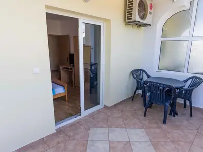 Ferienwohnung für 2 Personen (25 m²) in Biograd Na Moru 1/10