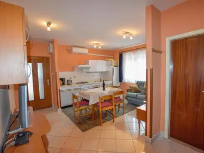 Ferienwohnung für 4 Personen (45 m²) in Biograd Na Moru 6/10