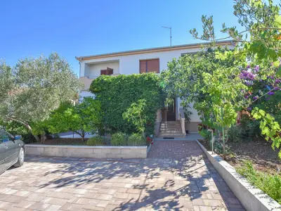 Ferienwohnung für 4 Personen (50 m²) in Biograd Na Moru 1/10