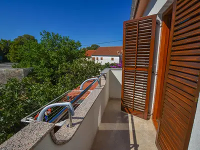 Ferienwohnung für 3 Personen (28 m²) in Biograd Na Moru 4/10