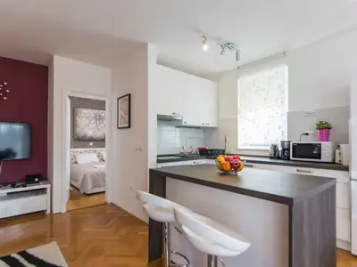 Ferienwohnung für 4 Personen (54 m²) in Biograd Na Moru 7/10