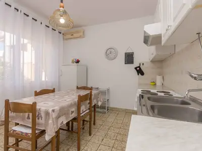 Ferienwohnung für 4 Personen (58 m²) in Biograd Na Moru 9/10
