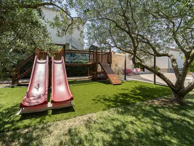 Ferienwohnung für 5 Personen (50 m²) in Biograd Na Moru 10/10