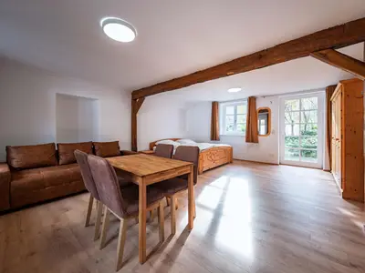 Wohn, Ess- und Schlafbereich