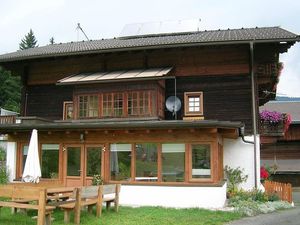 23253271-Ferienwohnung-4-Birnbaum im Lesachtal-300x225-1