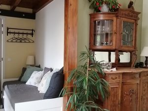 23667516-Ferienwohnung-4-Birresborn-300x225-3