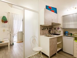 23768010-Ferienwohnung-4-Bisceglie-300x225-2