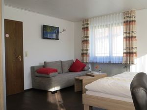 22136095-Ferienwohnung-3-Bischofsgrün-300x225-2