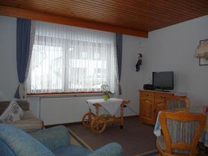 22140521-Ferienwohnung-3-Bischofsgrün-300x225-3