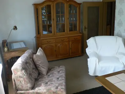 Wohnzimmer mit Gästebett