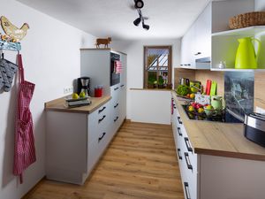 23527518-Ferienwohnung-4-Bischofswiesen-300x225-5