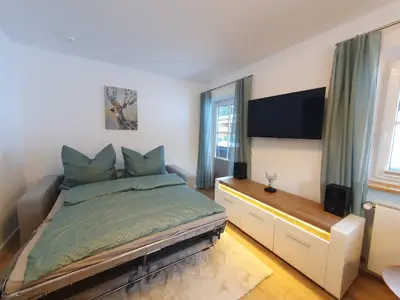 Ferienwohnung Silbergblick Wohnbereich Schlafcouch mit Matratze 140x190