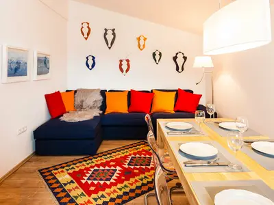 Kuschelige Sofaecke im Wohnzimmer