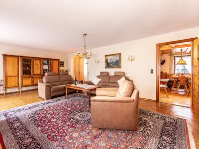 Geräumiges Wohnzimmer Fewo Reserl