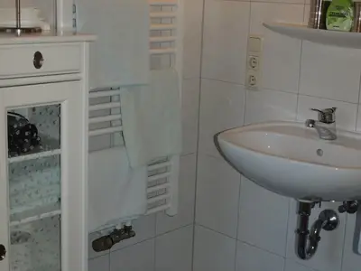 Badezimmer mit Dusche/WC
