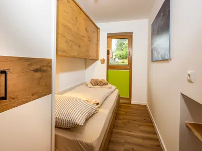 Schlafzimmer mit Etagenbett UG