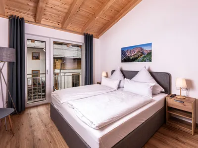 Schlafzimmer mit Doppelbett Fewo Eder's Watzmannblick
