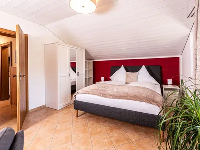Schlafbereich mit Doppelbett Fewo Untersberger Kuschelnest
