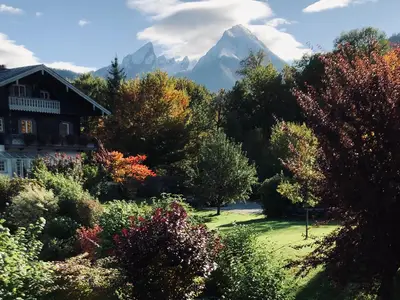 Aussicht Balkon Seite beider Schlafzimmer und Wohnzimmer