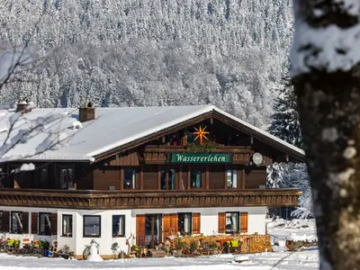 Hausansicht Winter