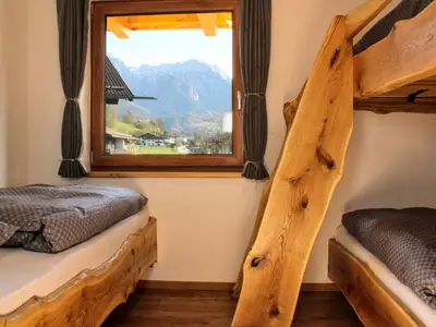 2. Schlafzimmer