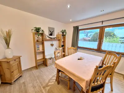 Essbereich der Ferienwohnung Lattengebirge