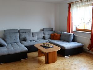 23270951-Ferienwohnung-4-Bisingen-300x225-5